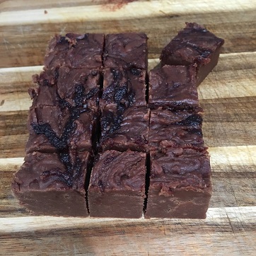 Dark chocolate and cherry butter fudge